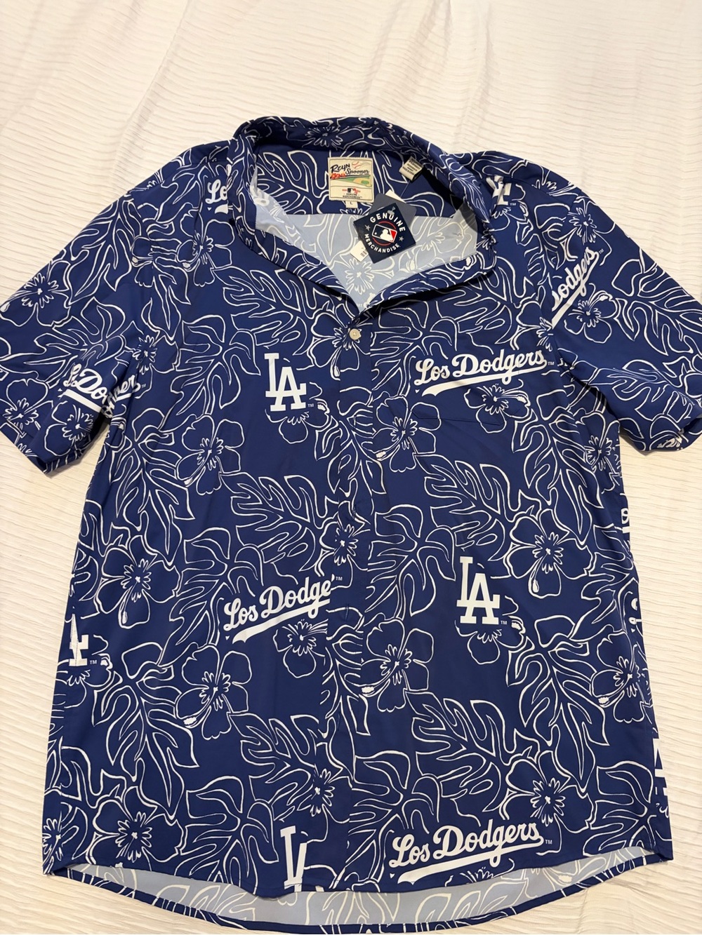 reyn spooner Los Dodgers Navy and White Floral Button-Up Shirt